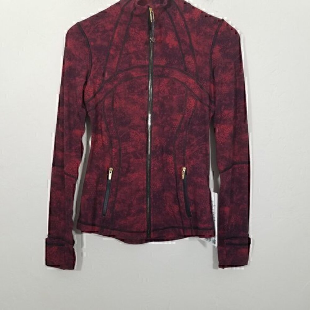 NWT Lululemon Define Jacket Nulu LNY Size 4